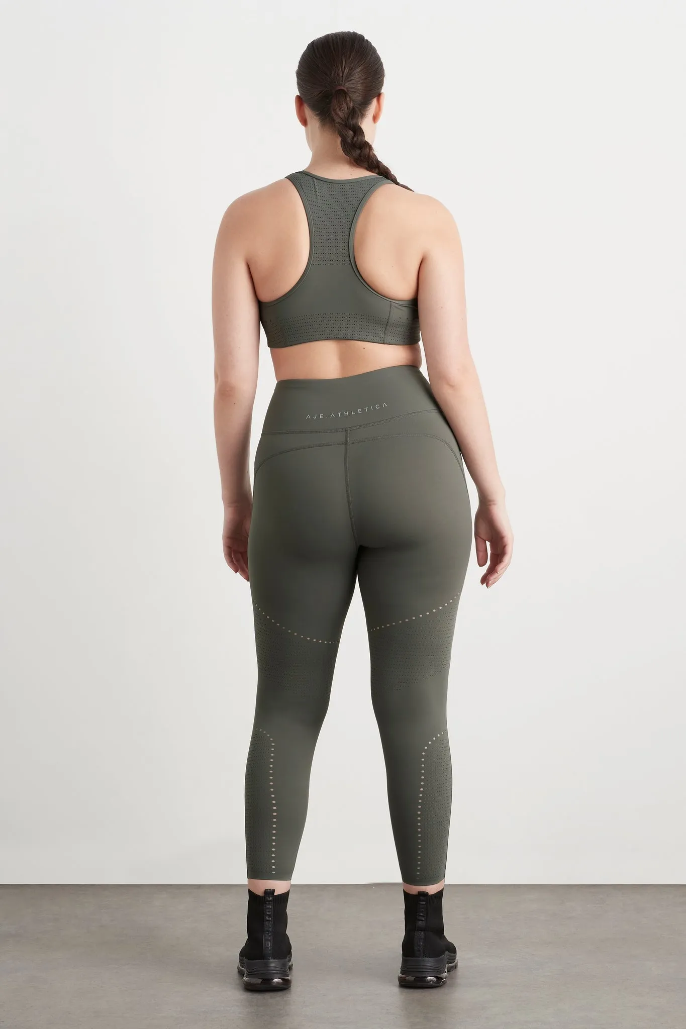High Rise Perforated 7/8 Legging 227